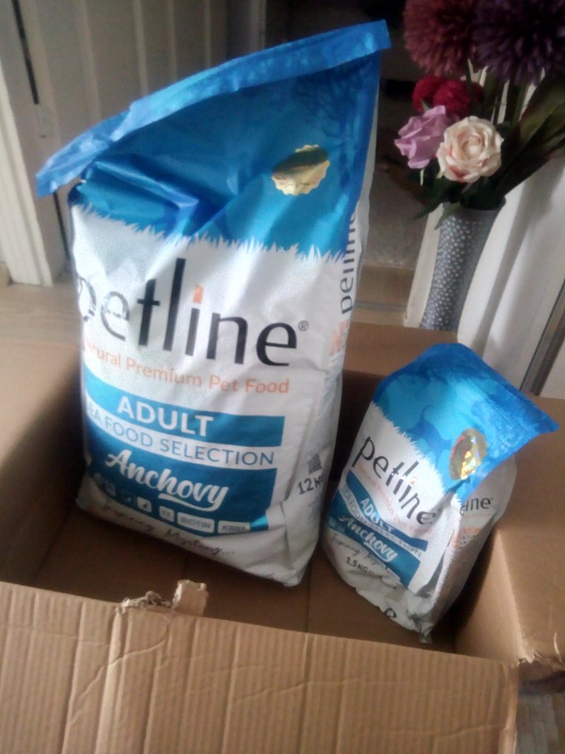 Petline 12 kğ kedi maması
